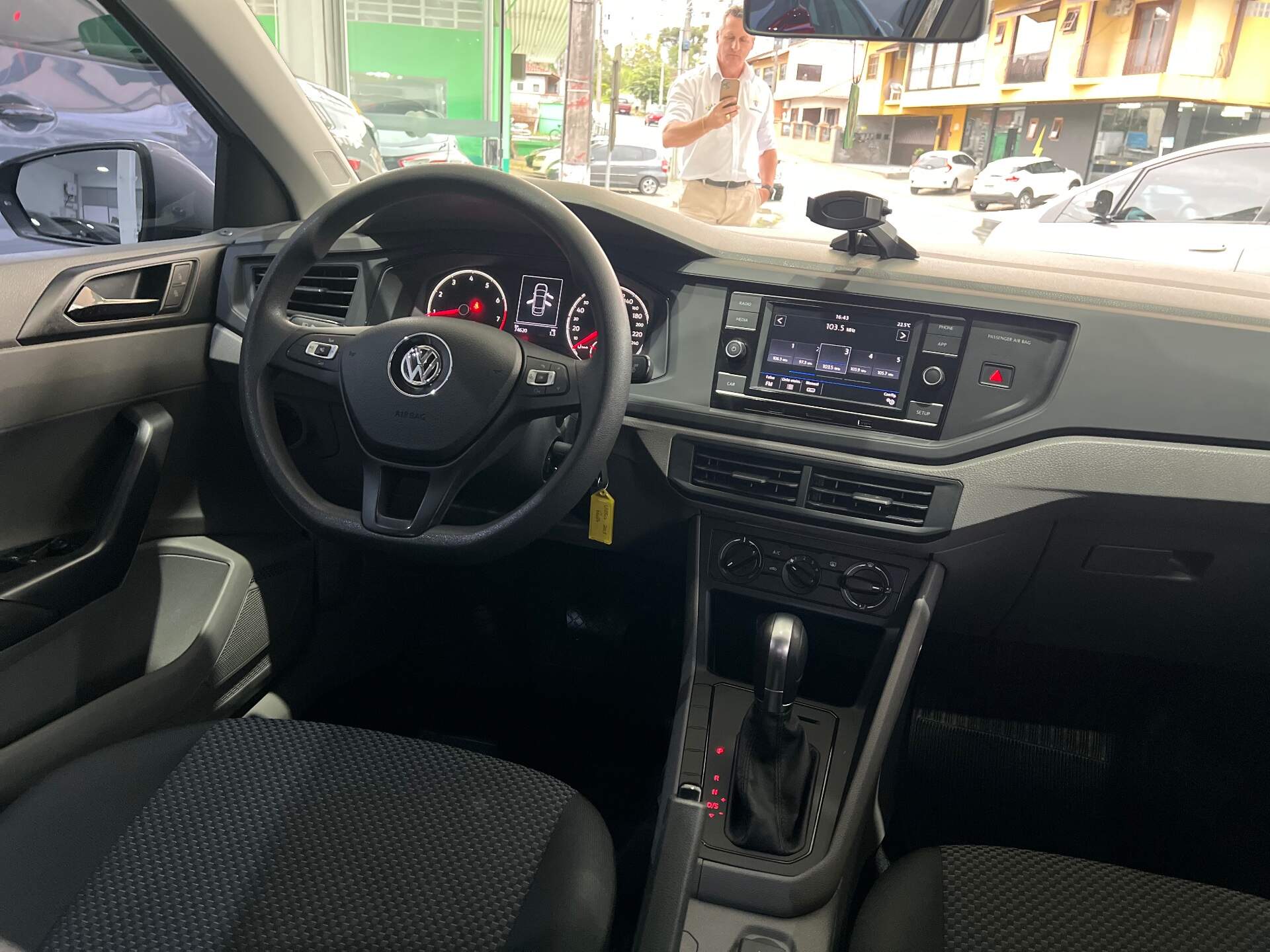 Foto número 715044 do veiculo