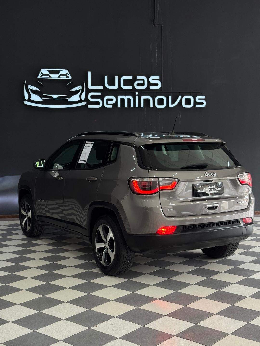 Foto número 722159 do veiculo