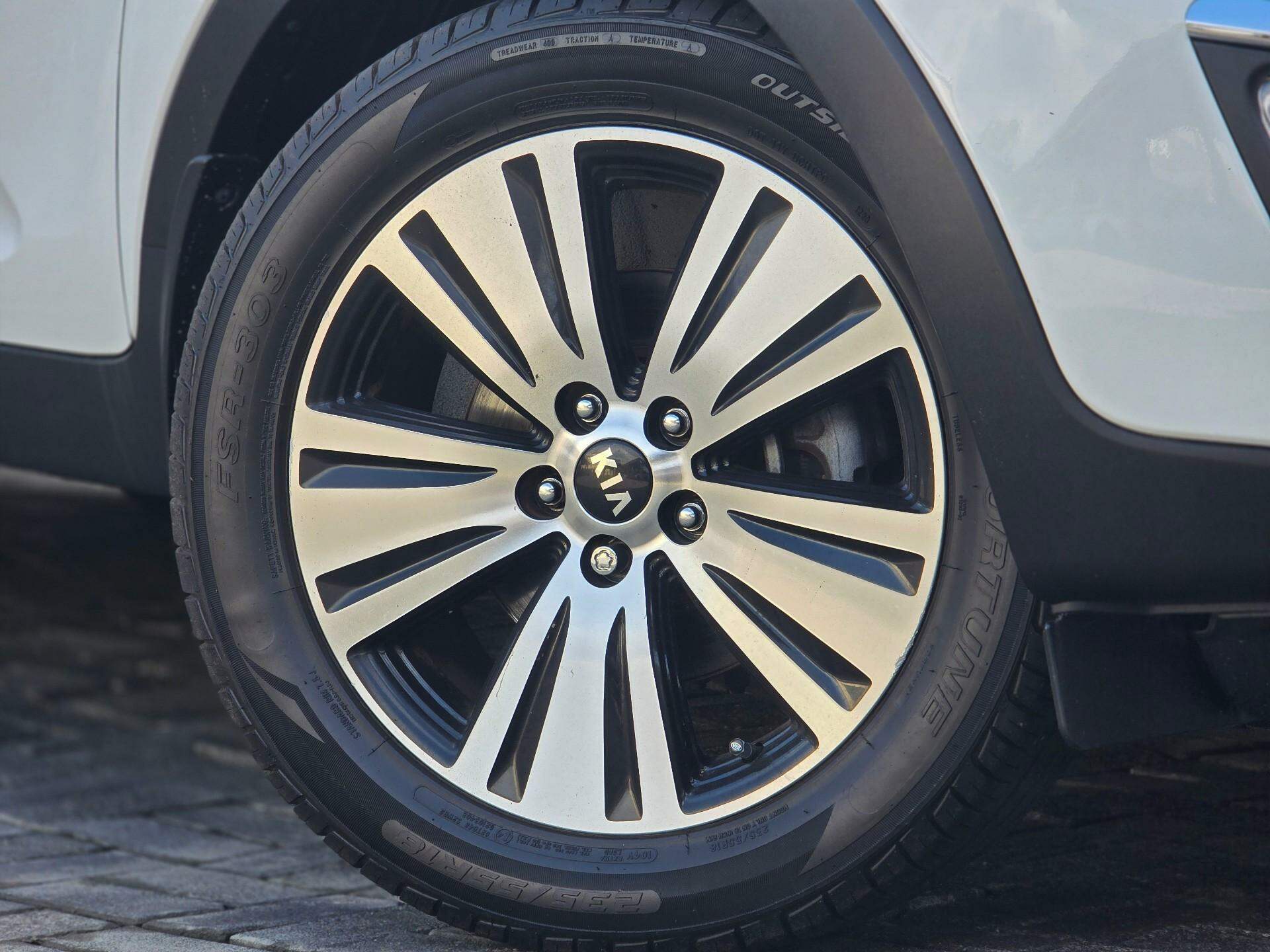 Foto número 744813 do veiculo