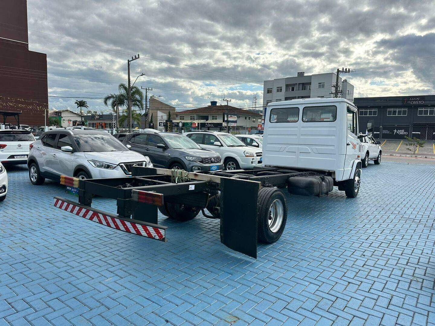 Foto número 706841 do veiculo