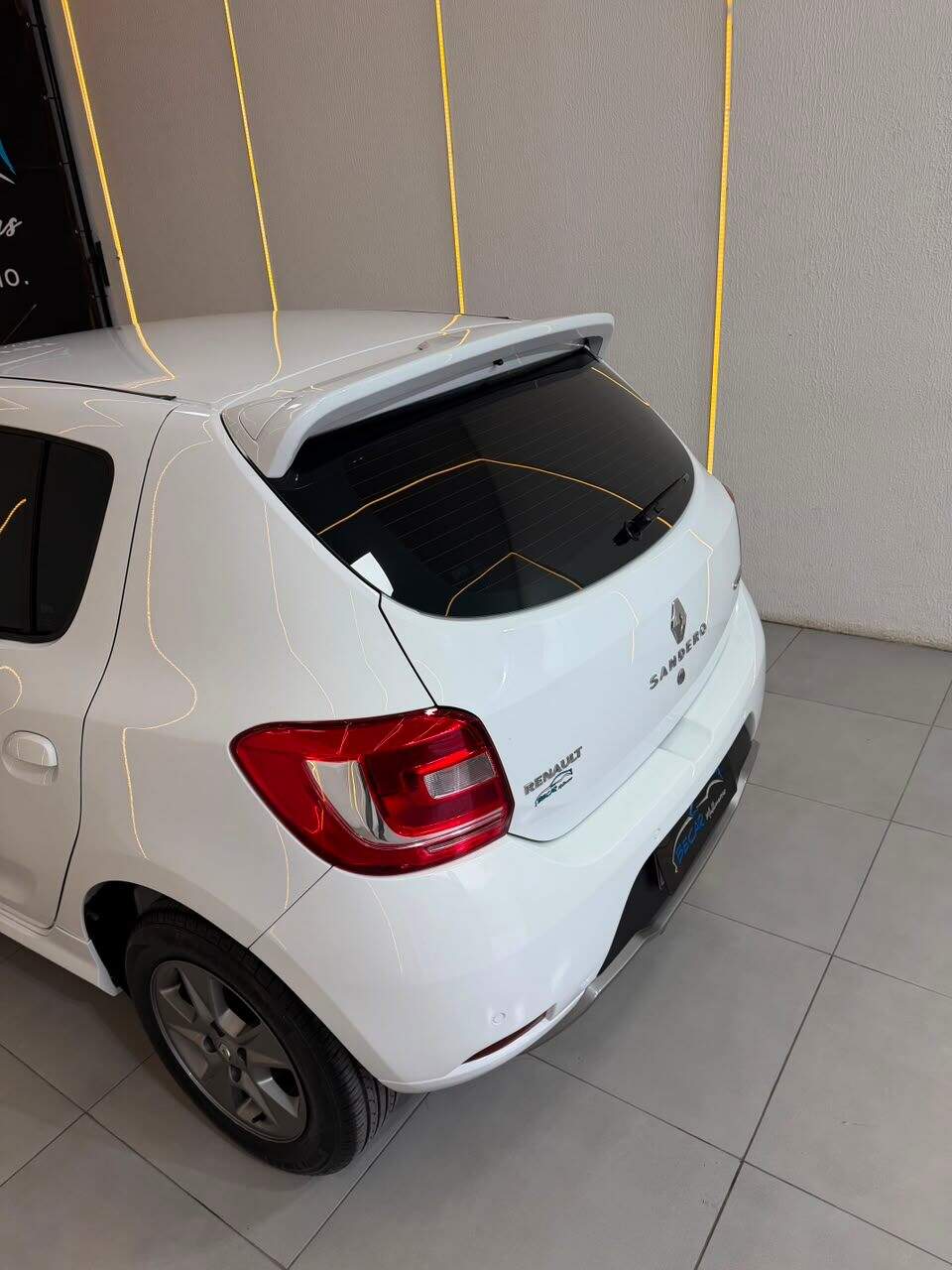 Foto número 789789 do veiculo