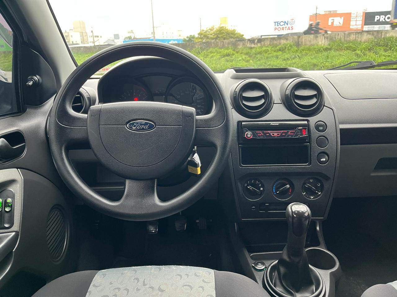 Foto número 748580 do veiculo