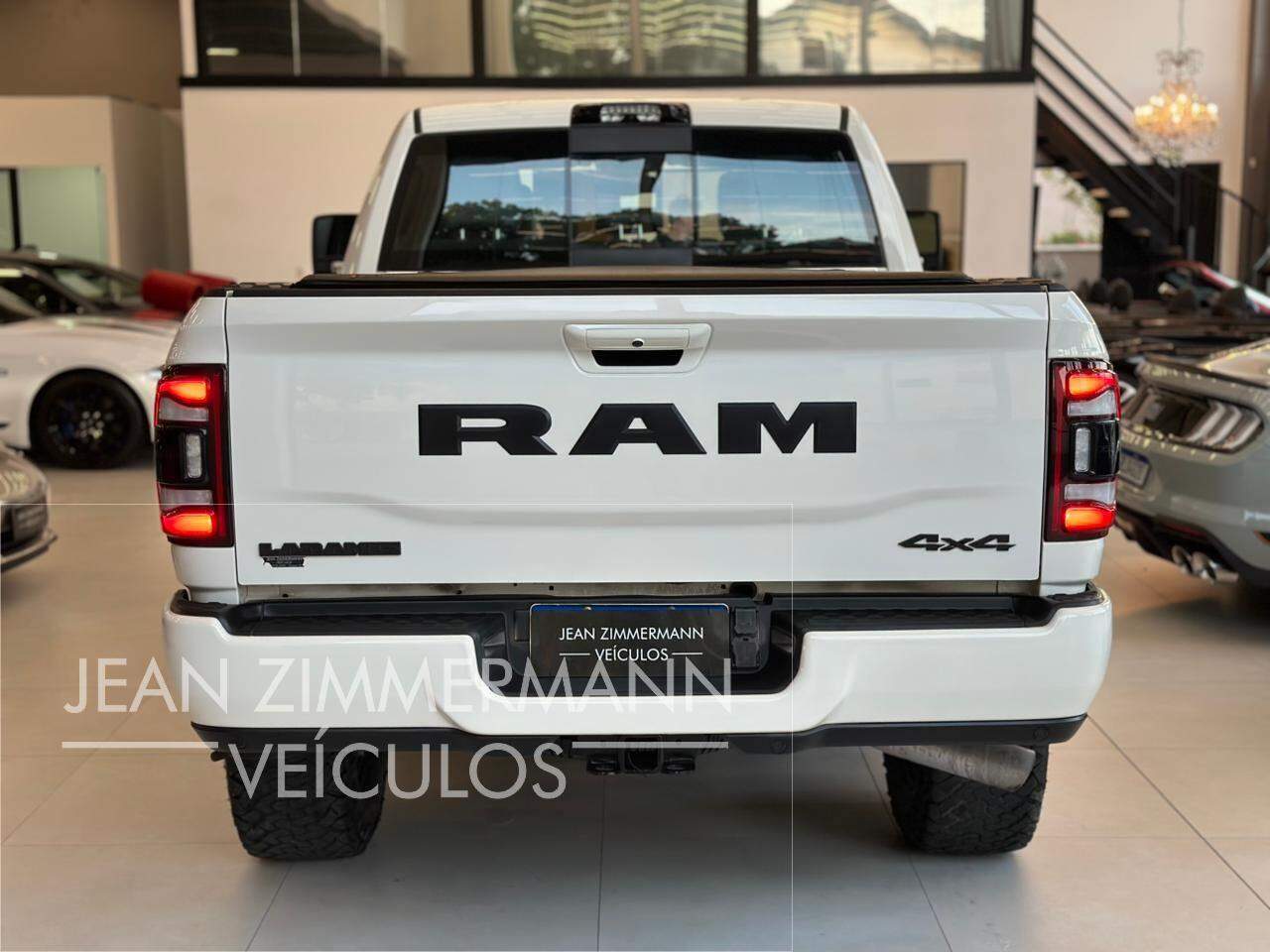 Foto número 750610 do veiculo