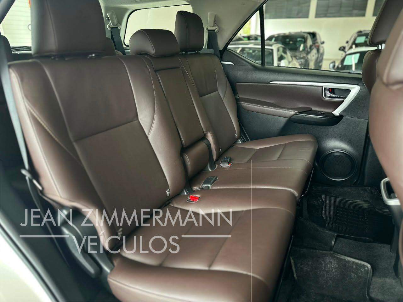 Foto número 795333 do veiculo