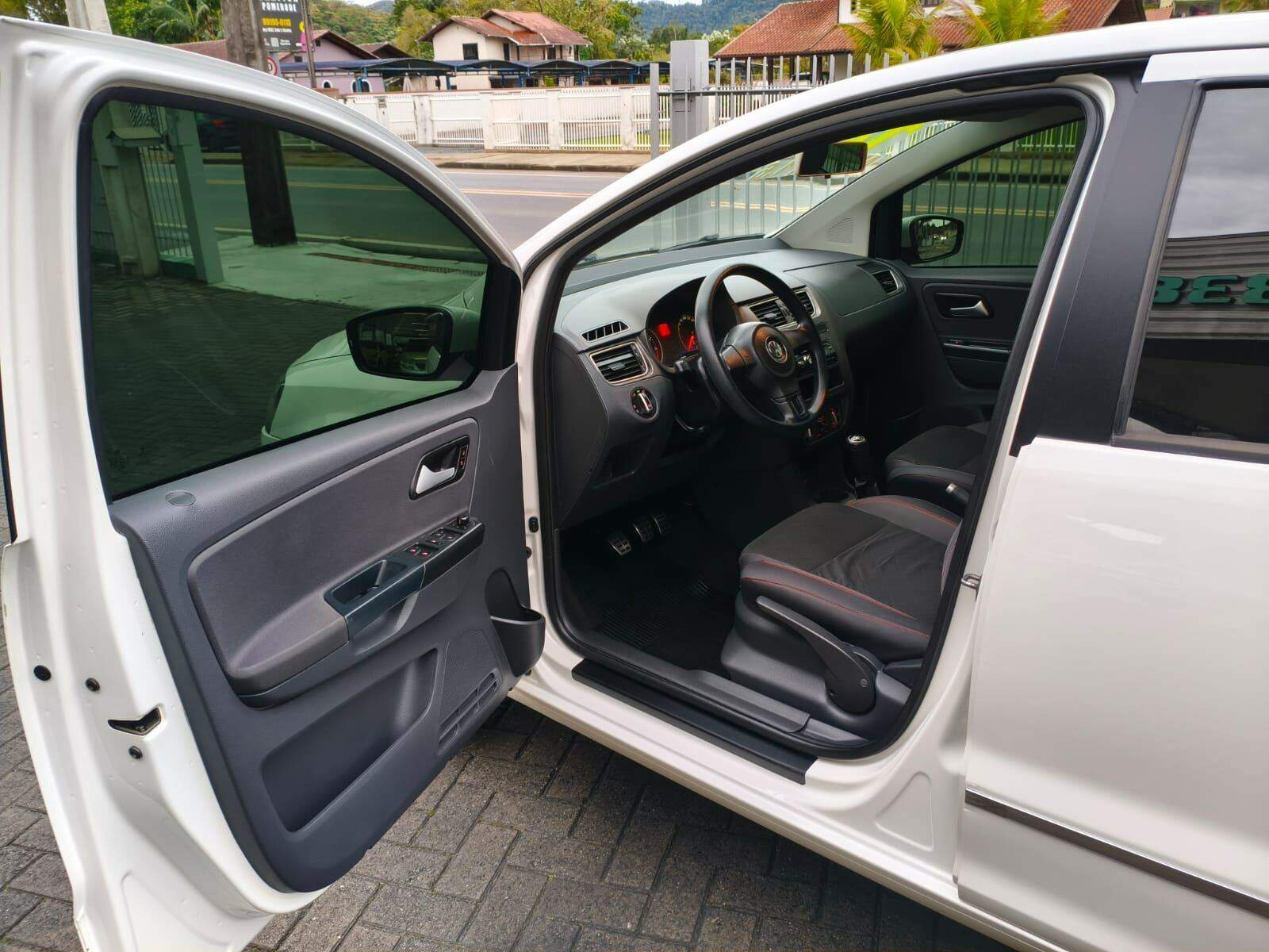 Foto número 784418 do veiculo