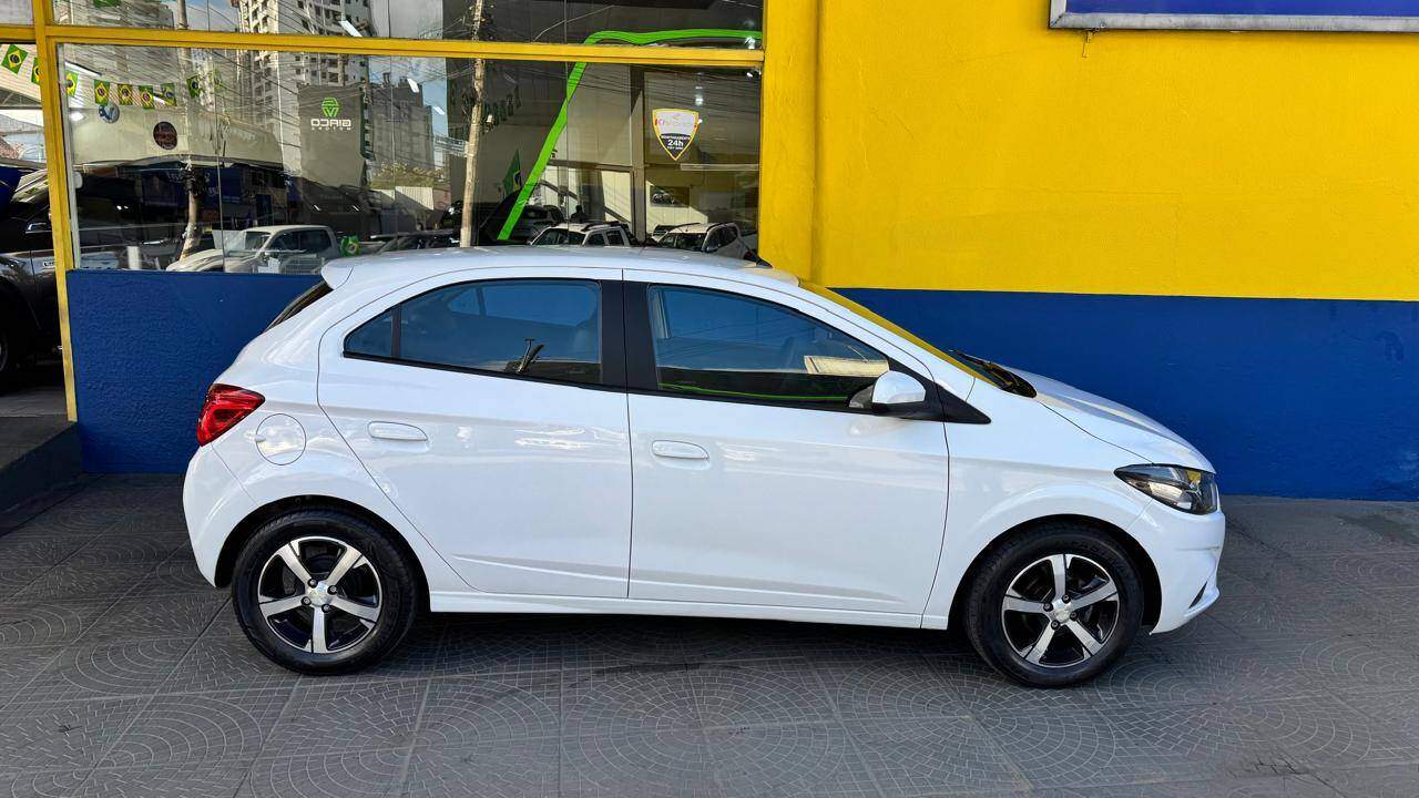 Foto número 780667 do veiculo