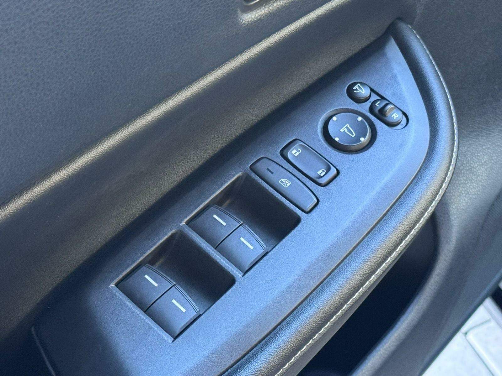 Foto número 762332 do veiculo