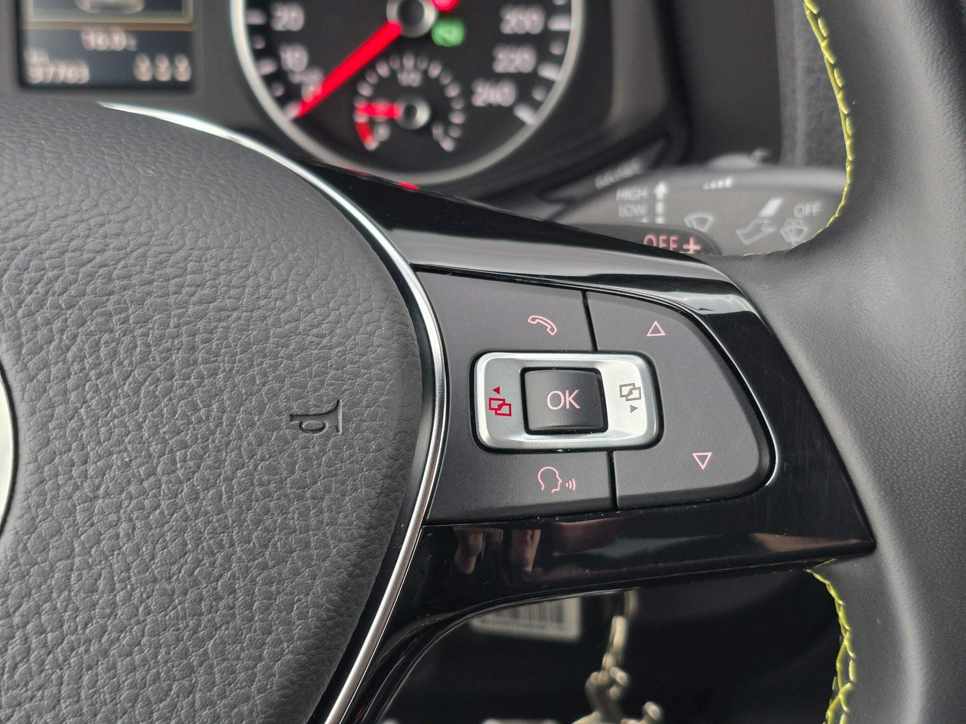 Foto número 821599 do veiculo