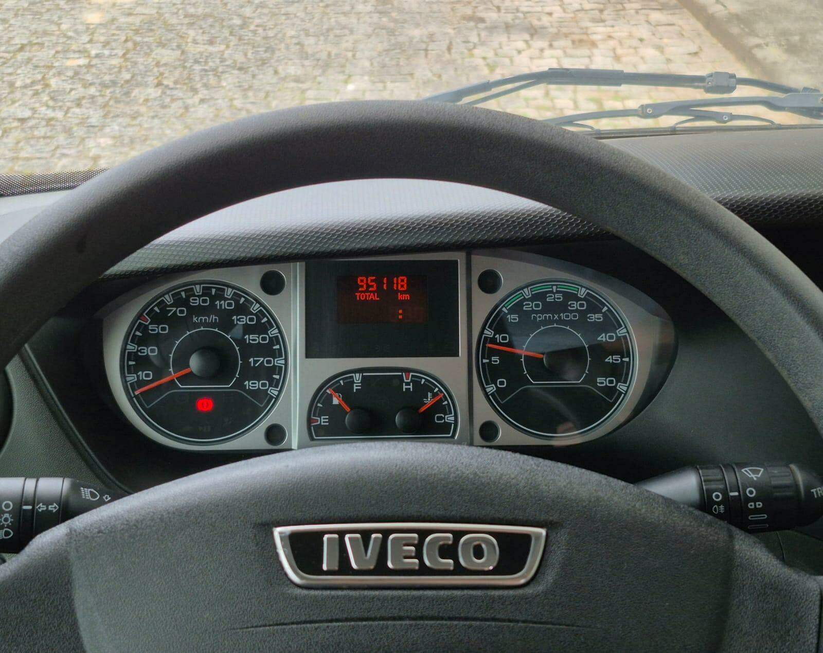 Foto número 809139 do veiculo