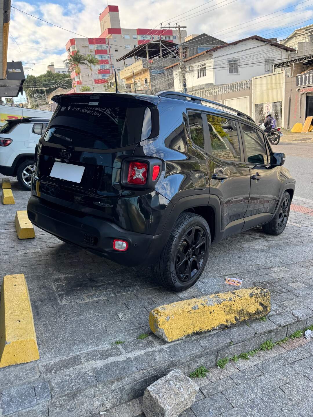Foto número 816844 do veiculo