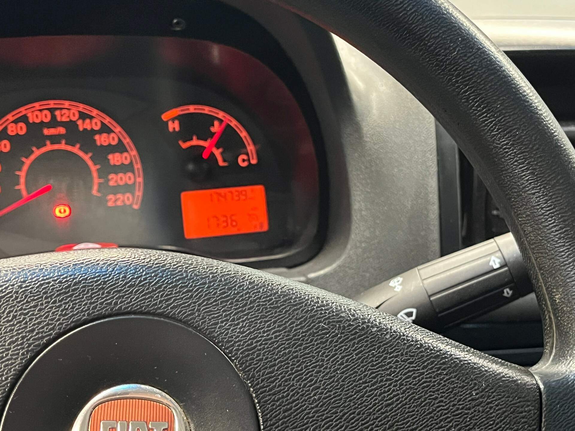 Foto número 814915 do veiculo