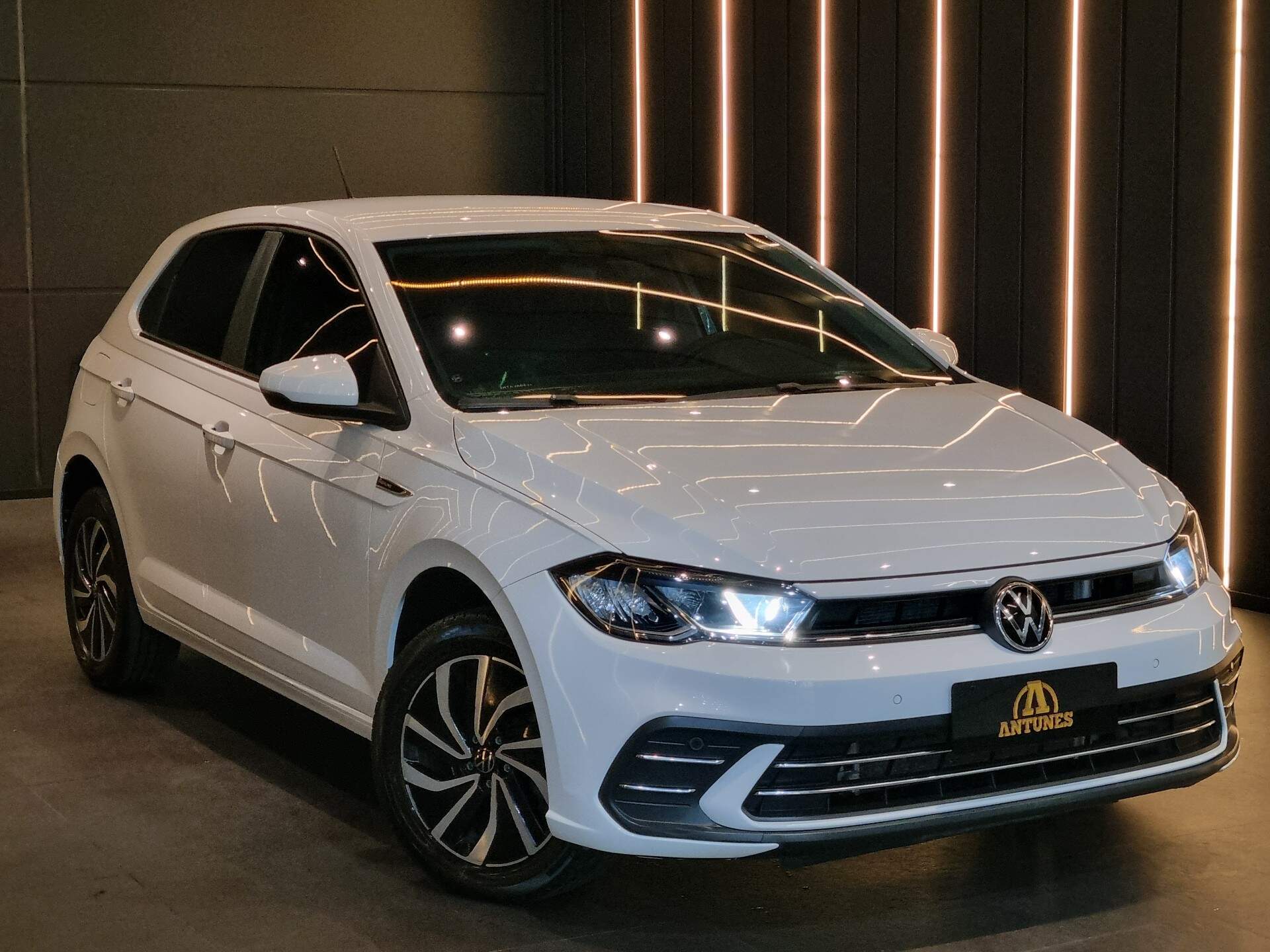 Foto número 803840 do veiculo