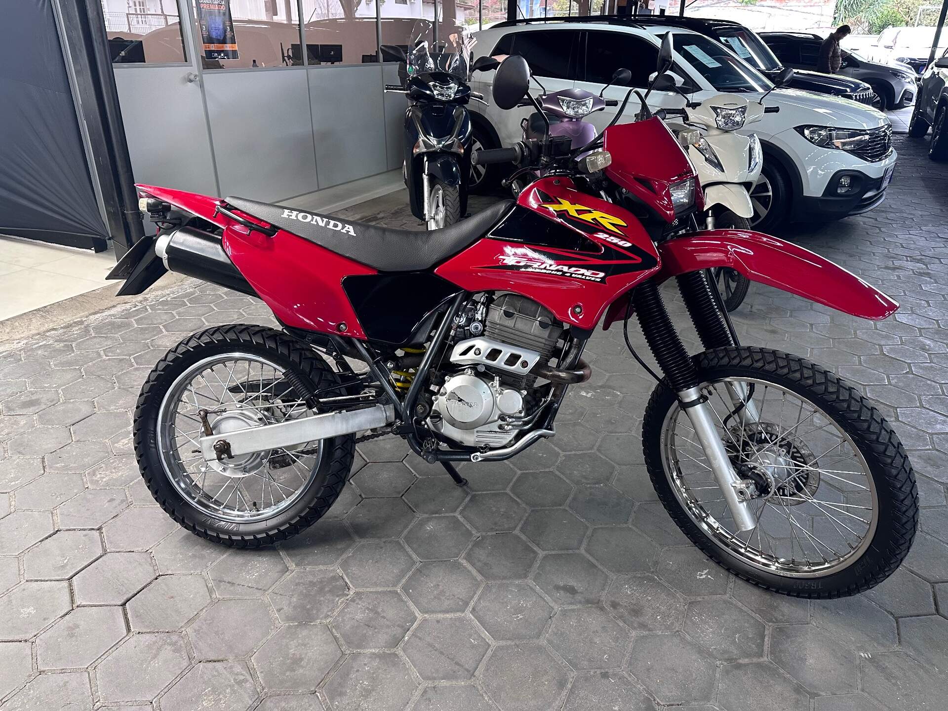 Foto número 839339 do veiculo
