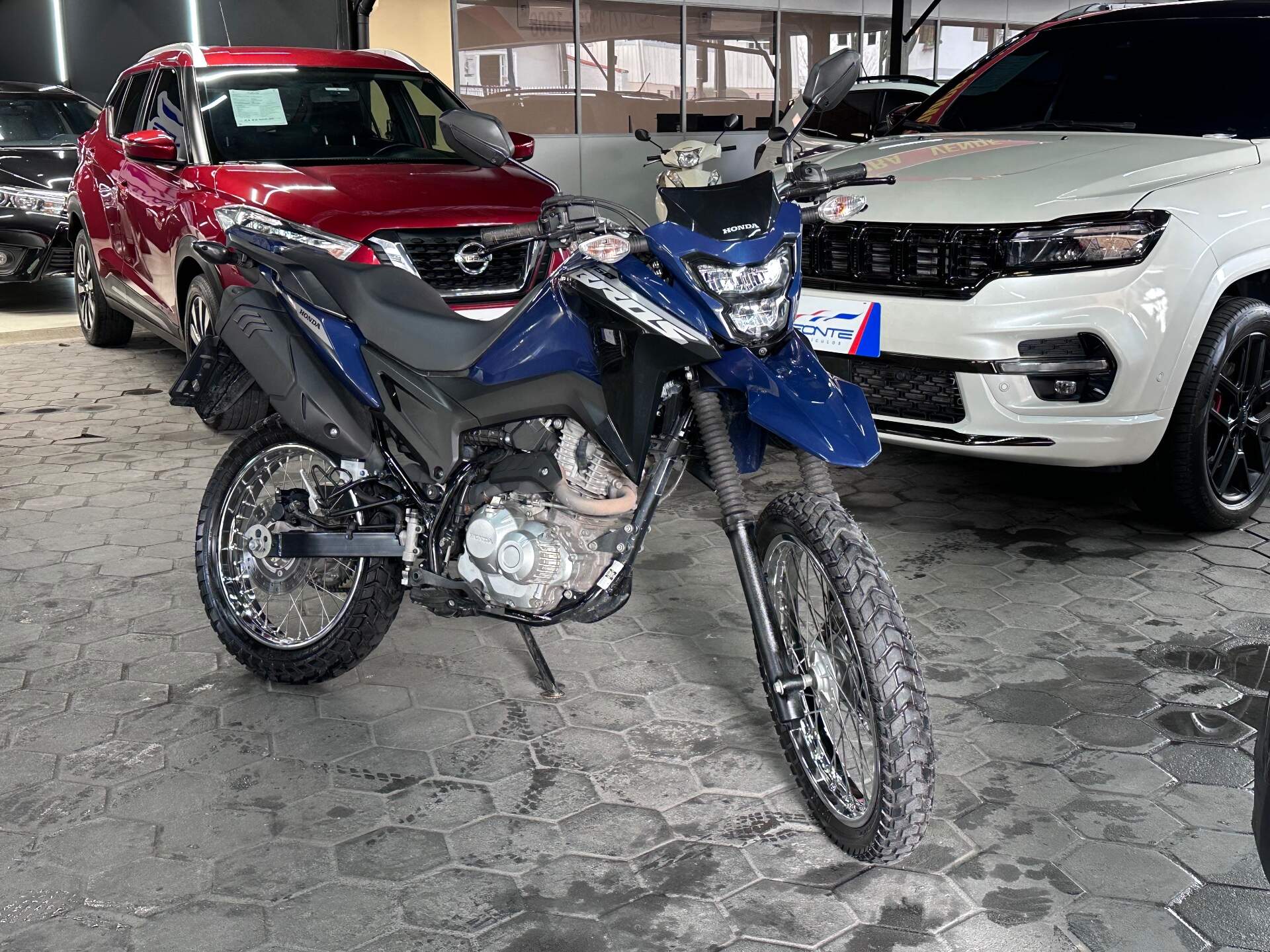 Foto número 822593 do veiculo