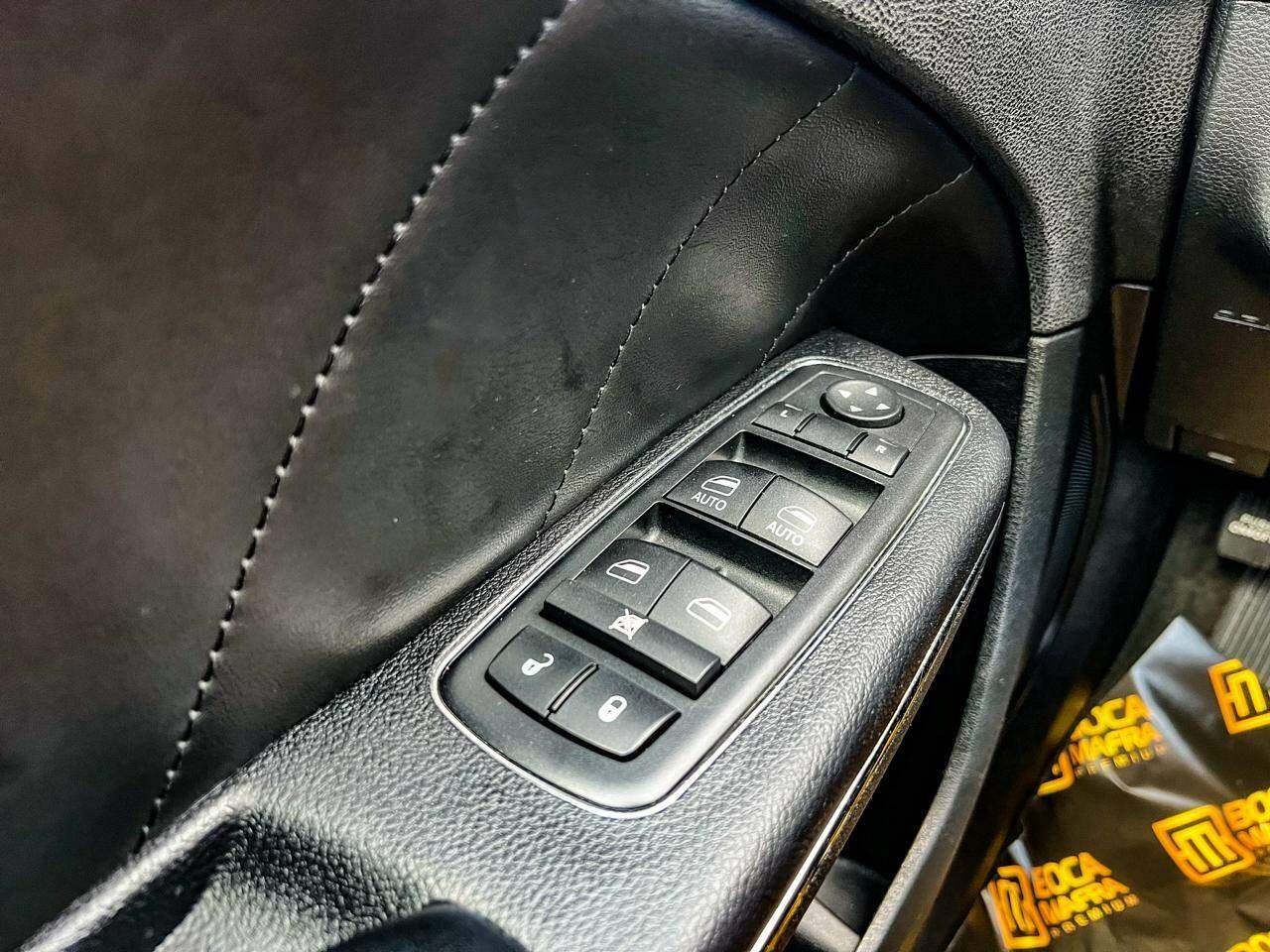 Foto número 812808 do veiculo