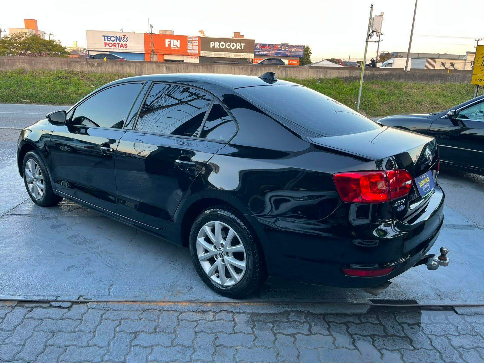 Foto número 803117 do veiculo