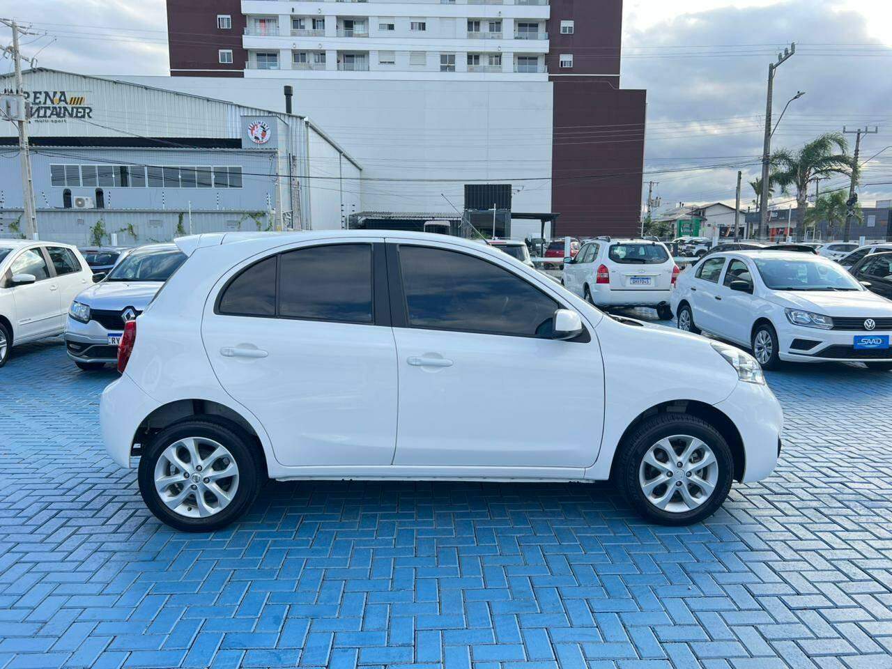 Foto número 802808 do veiculo