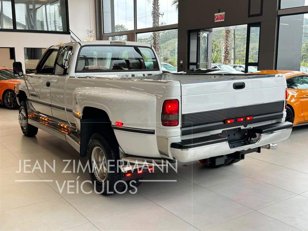 Foto número 893827 do veiculo