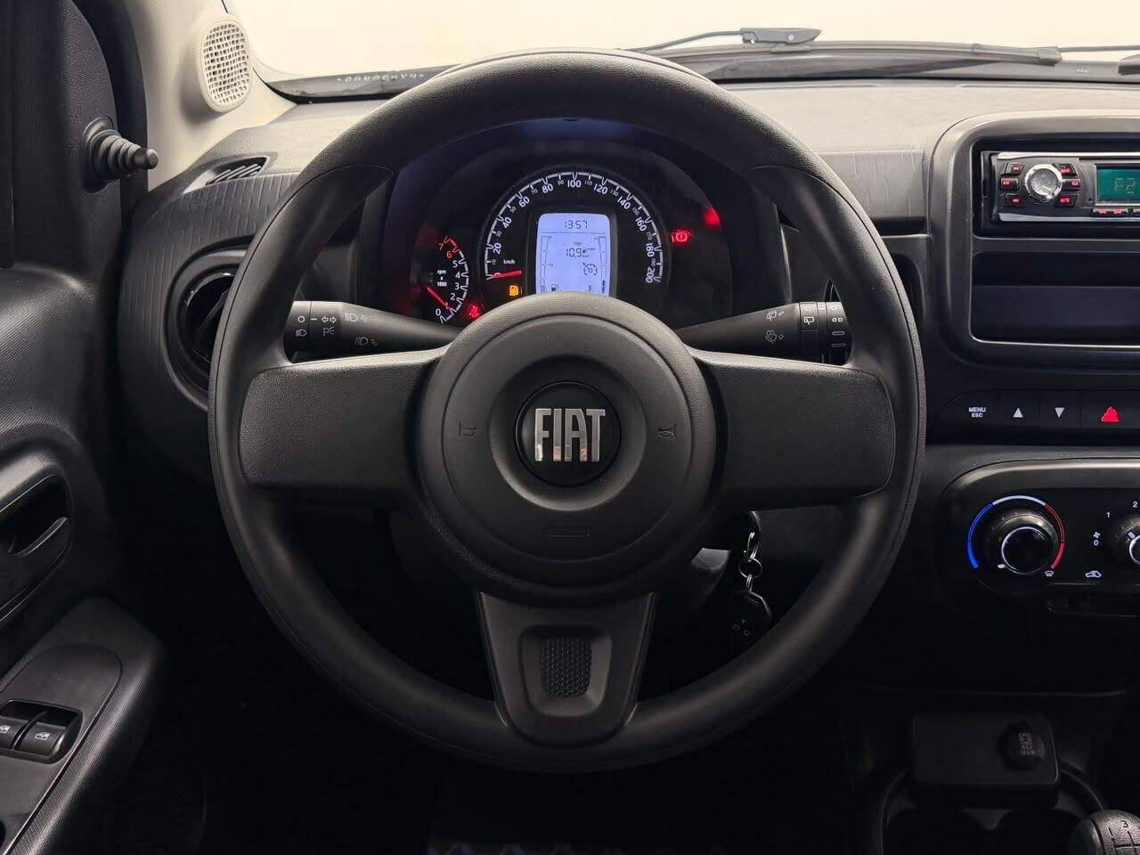 Foto número 885513 do veiculo
