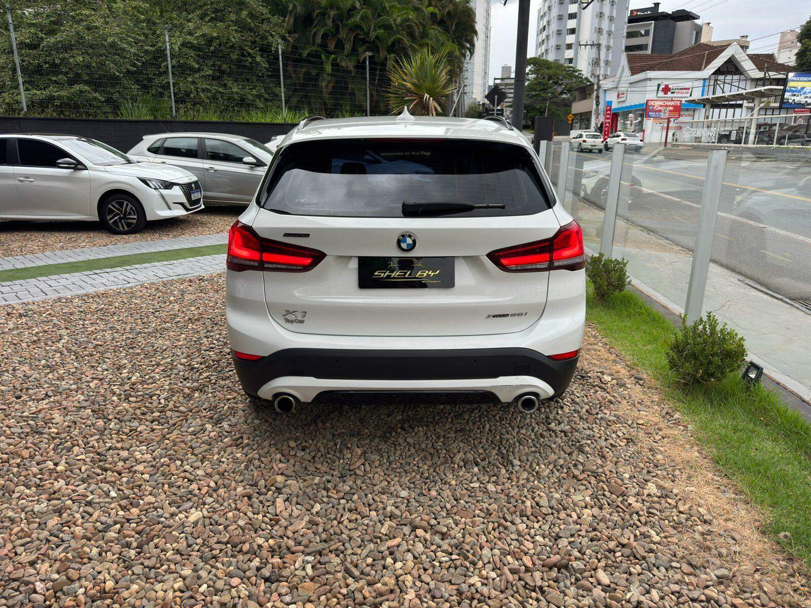 Foto número 936390 do veiculo