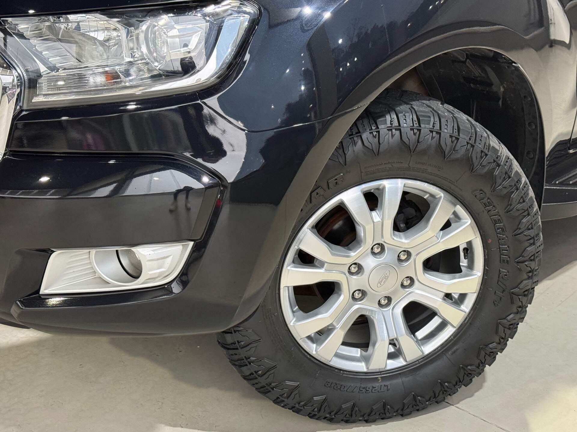 Foto número 974932 do veiculo